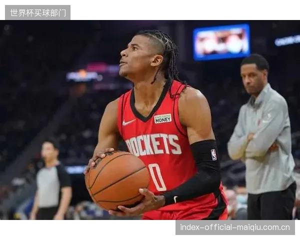 核心球员易成对手重点盯防对象，如何保护多萨里是曼奇尼关键课题。